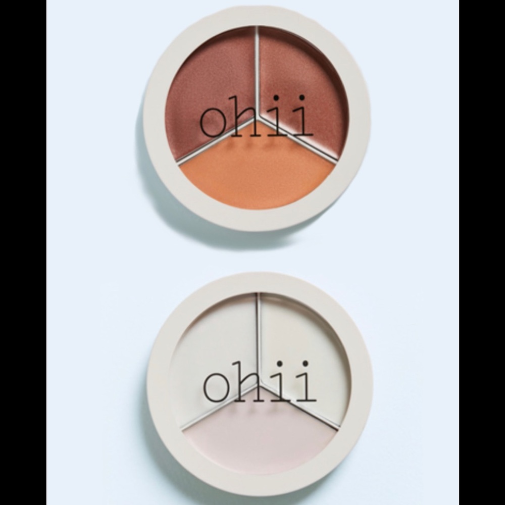 NWT ohii Soft Glow Highlighter Palette